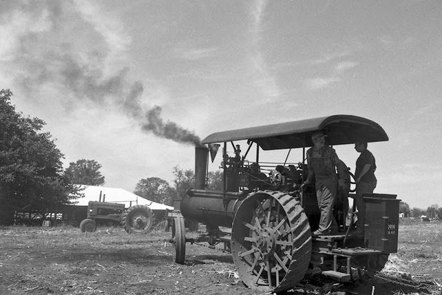 Steam and Gas Tractors - c-Photograpth in place.jpg