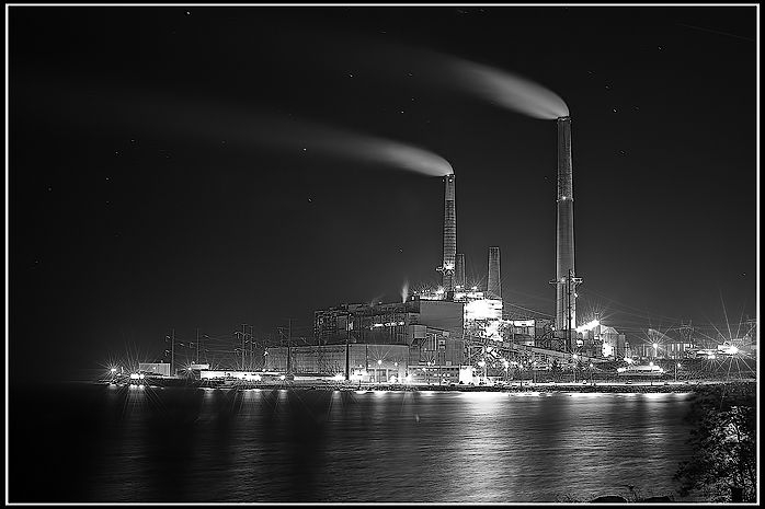 Mount Storm Power Station.jpg