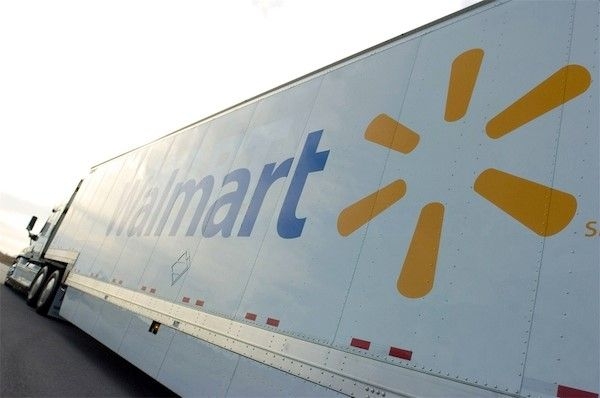 walmart truck.jpg