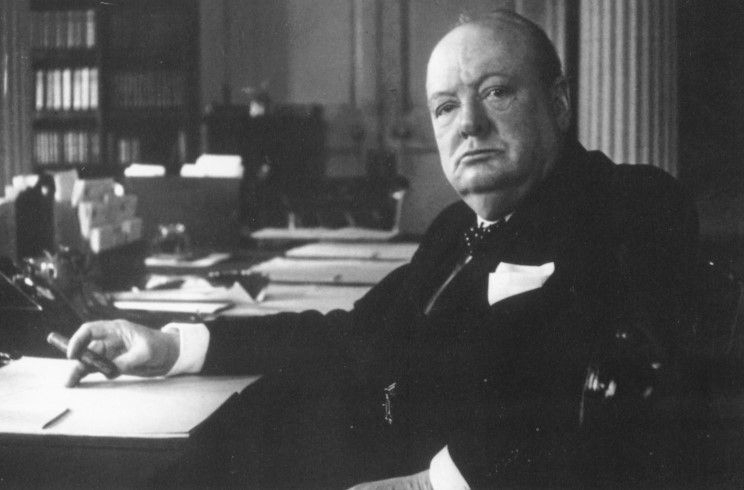 1940_00_00_winston_churchill_10_downing_st.jpg