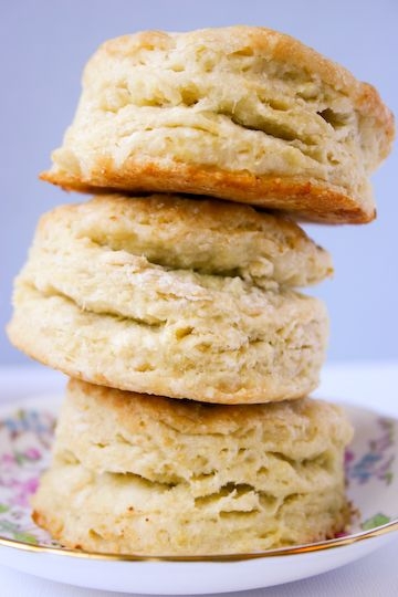 flakey buttermilk biscuits.jpg